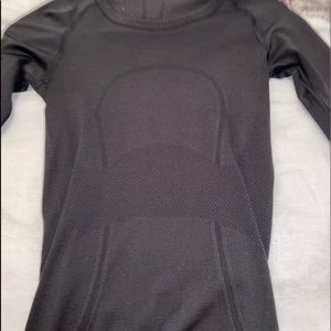 Lululemon long sleeve